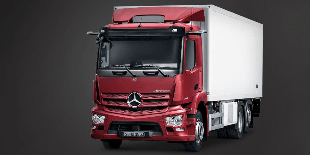 Actros distribution en finition rouge