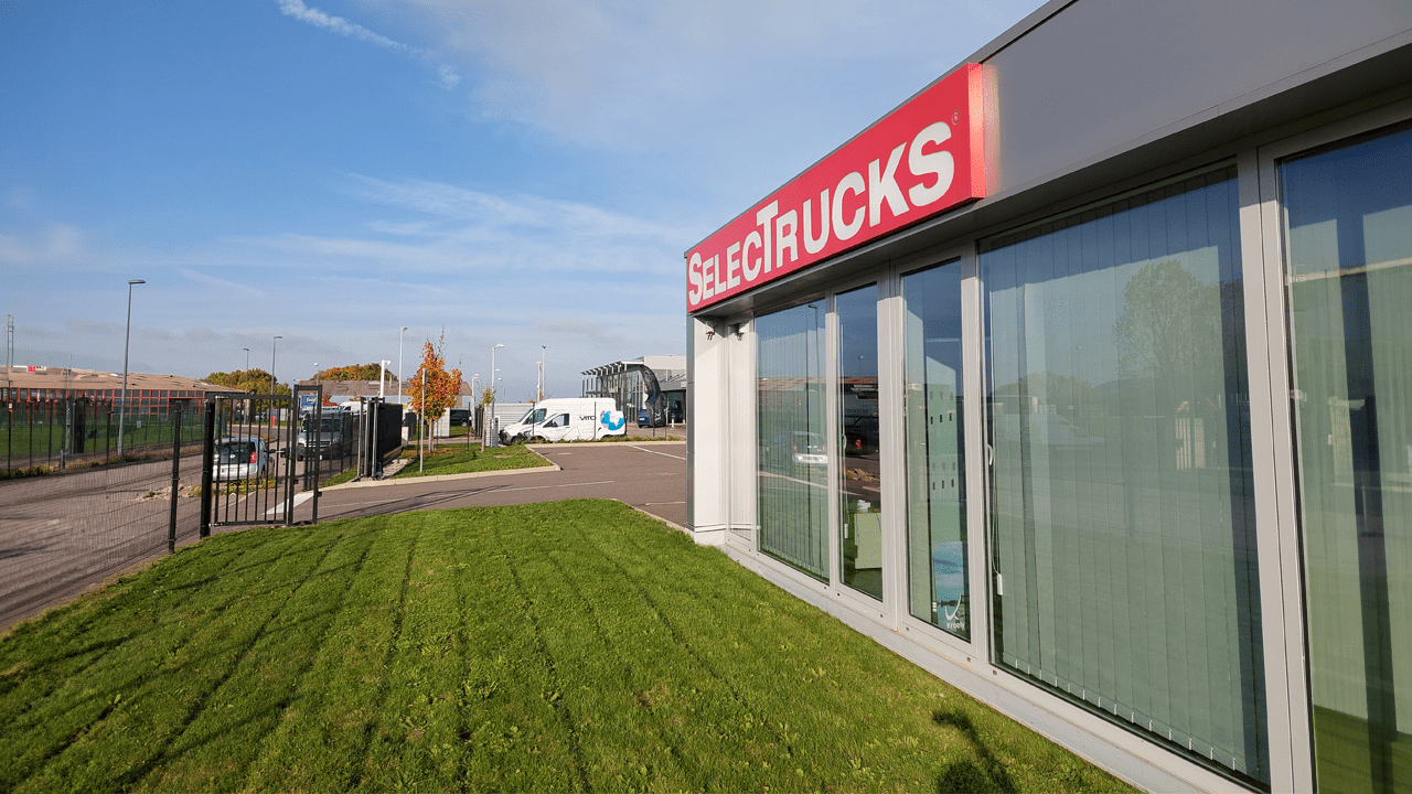 Centre d'Occasion SelecTrucks à Ludres