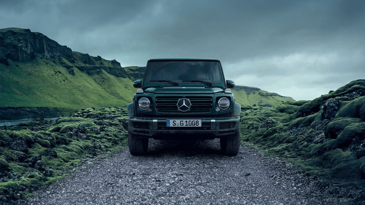 Classe G sur route de campagne