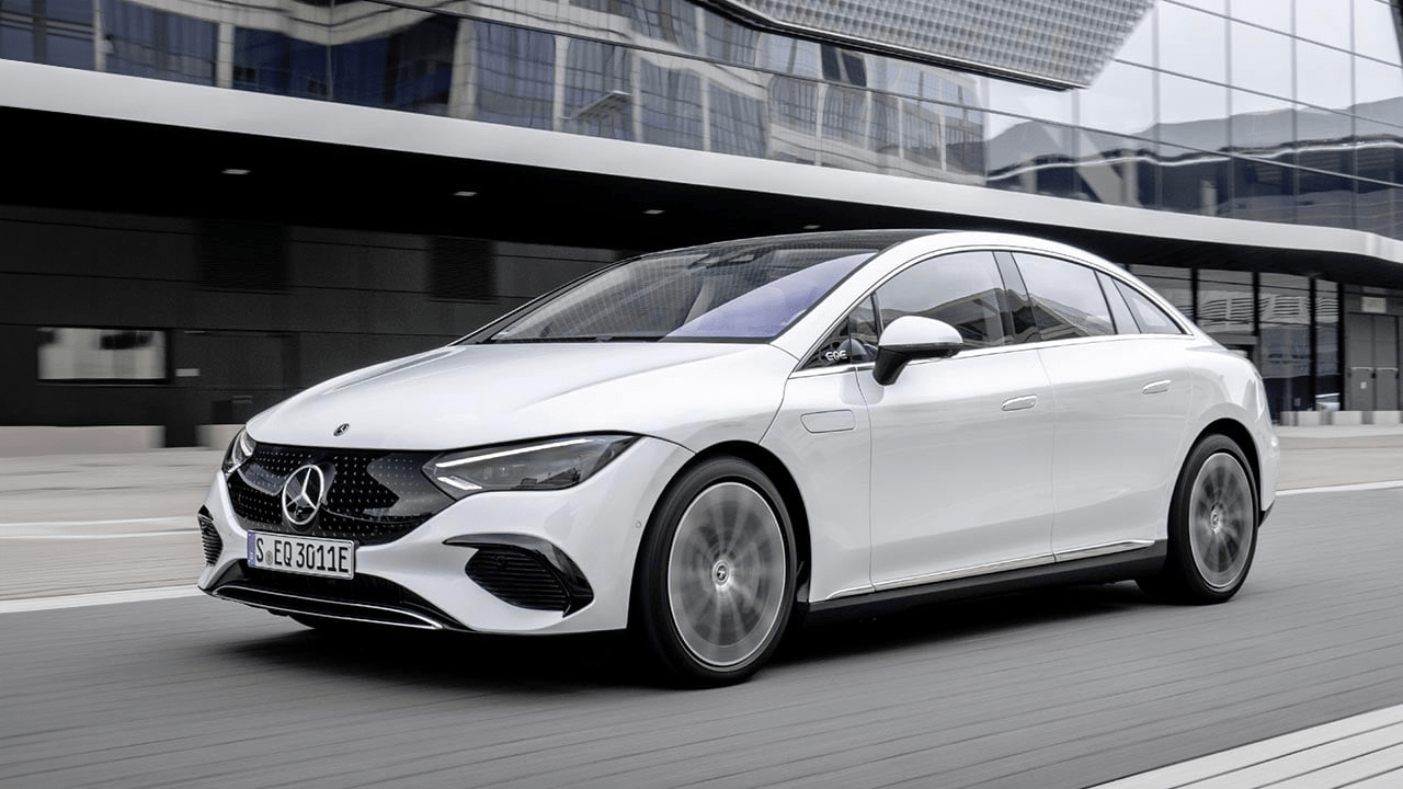Mercedes EQE 2025