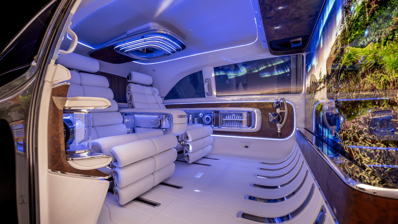 Habitacle du Mercedes Vision V