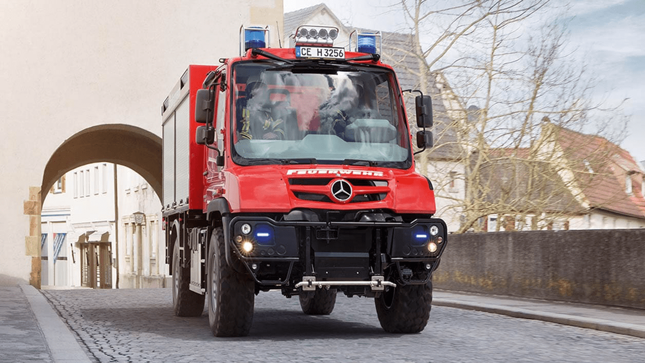 Unimog en finition pompier