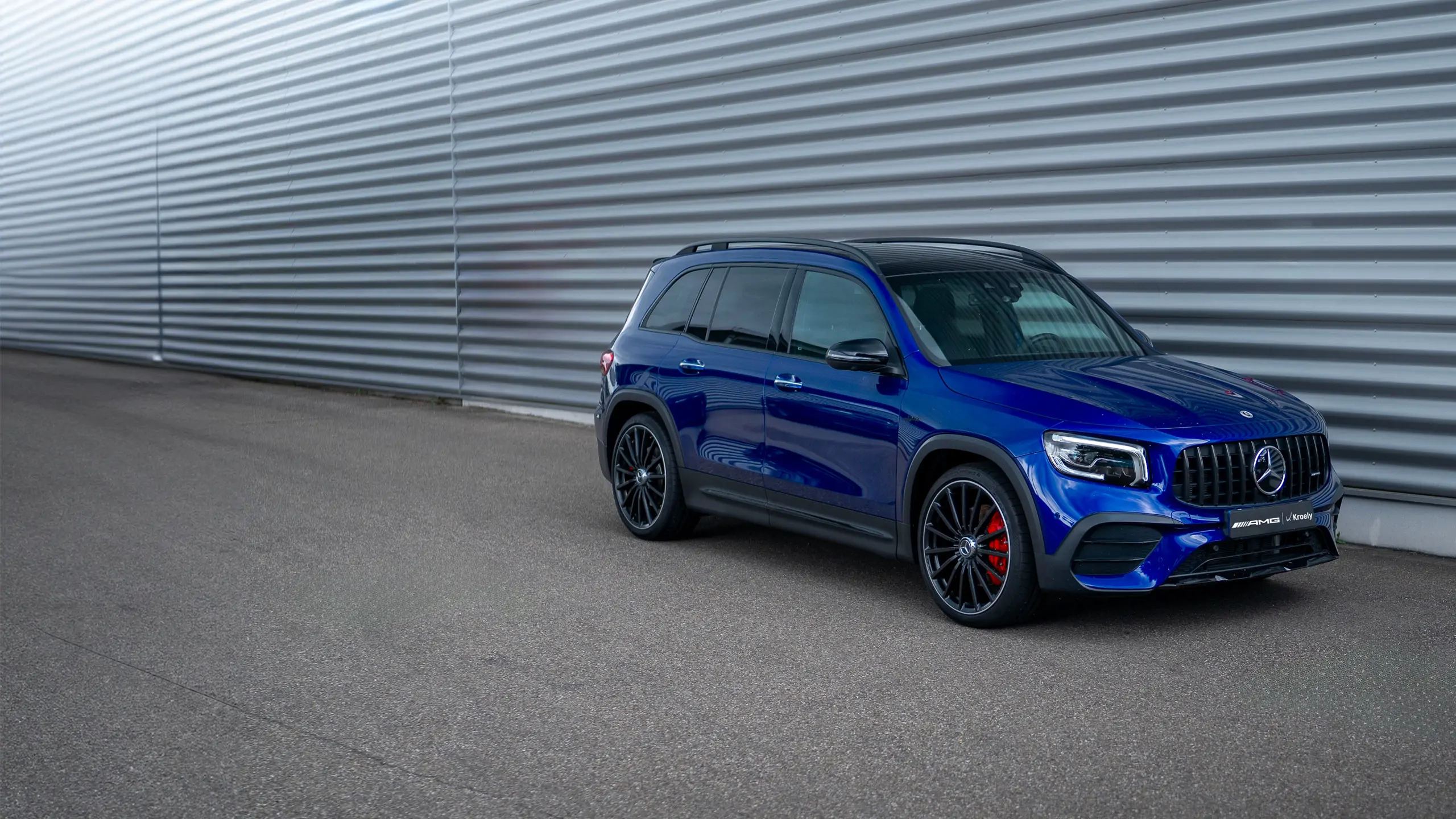 Mercedes AMG GLB en finition bleue
