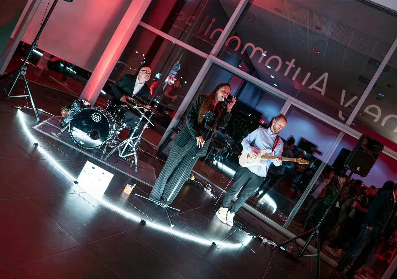 artistes performant lors de la soirée lancement du CLA à Epinal