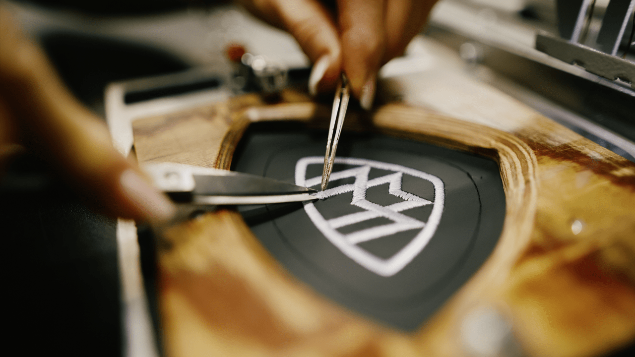 Logo Mercedes Maybach