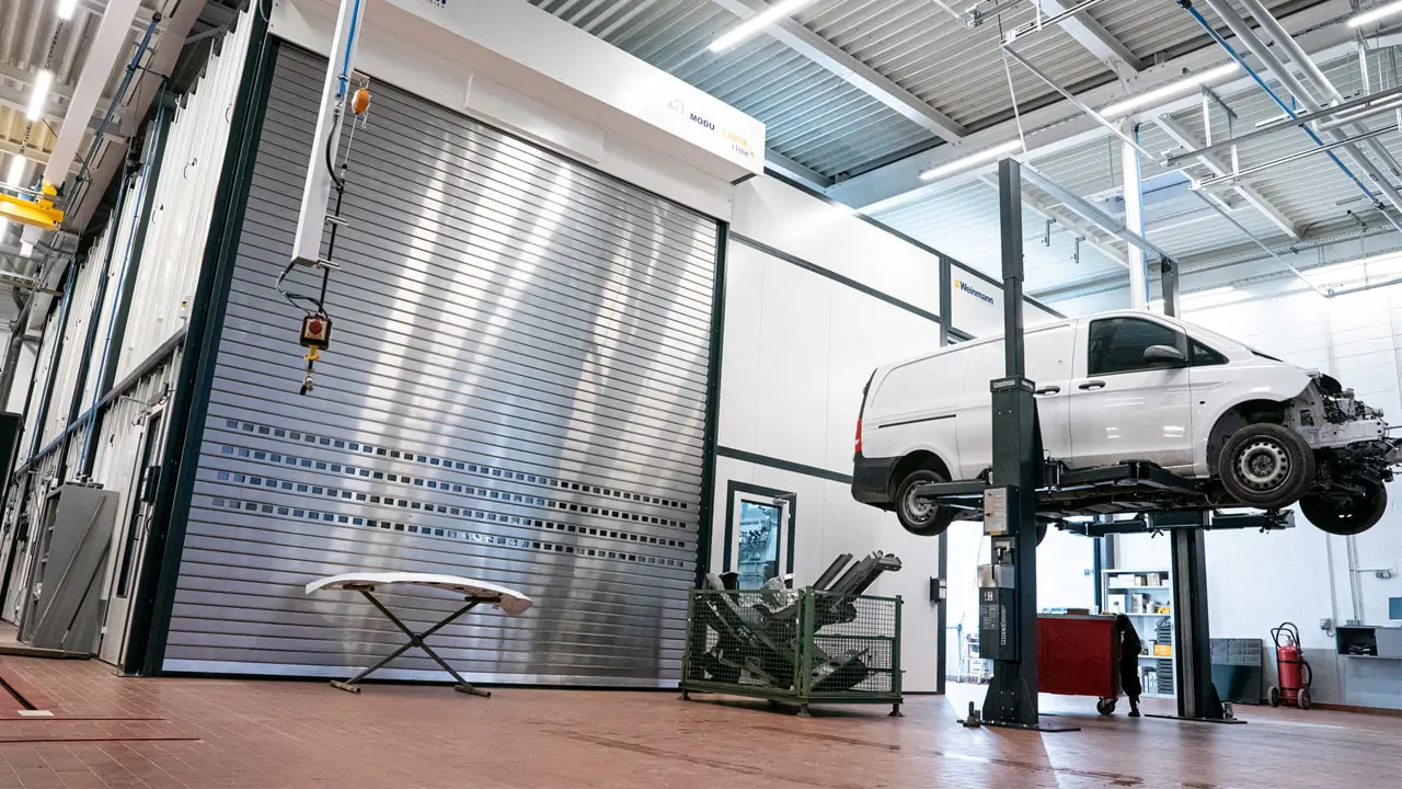 Atelier VI de la concession Mercedes-Benz Kroely VI Mulhouse